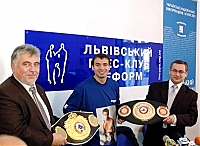 На фото (зліва направо) Михайло Горний, Андрій Котельник і Павел Малолєпши