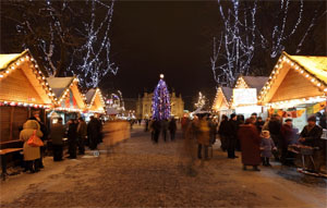 <a href=http://www.daily.lviv.ua/?page=virtual_lviv&subpage=046_1_flash>3D панорама. Різдвяний ярмарок 2009 </a>